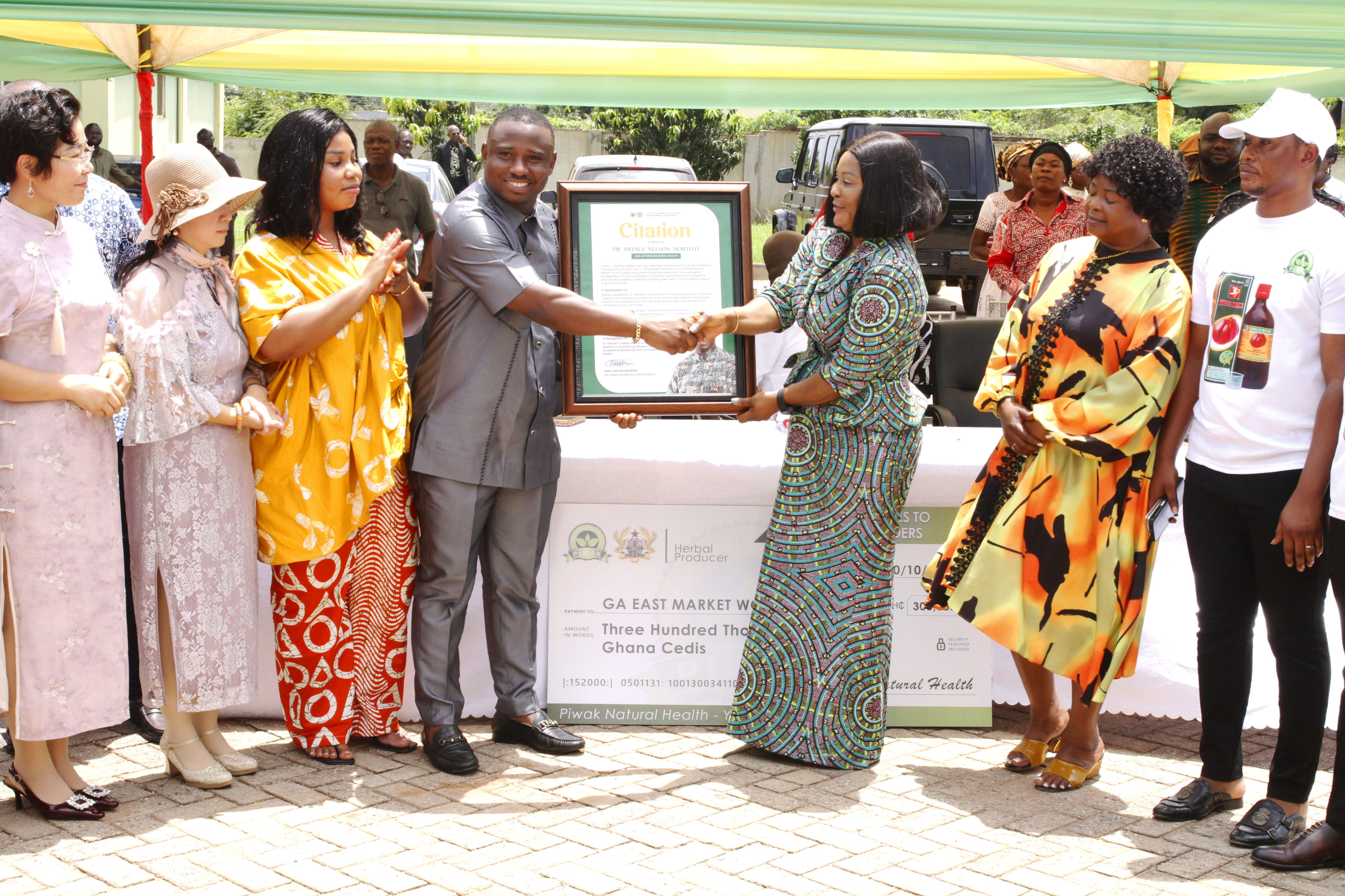 PIWAK Natural Health donates GHs300K to support traders in Ga East