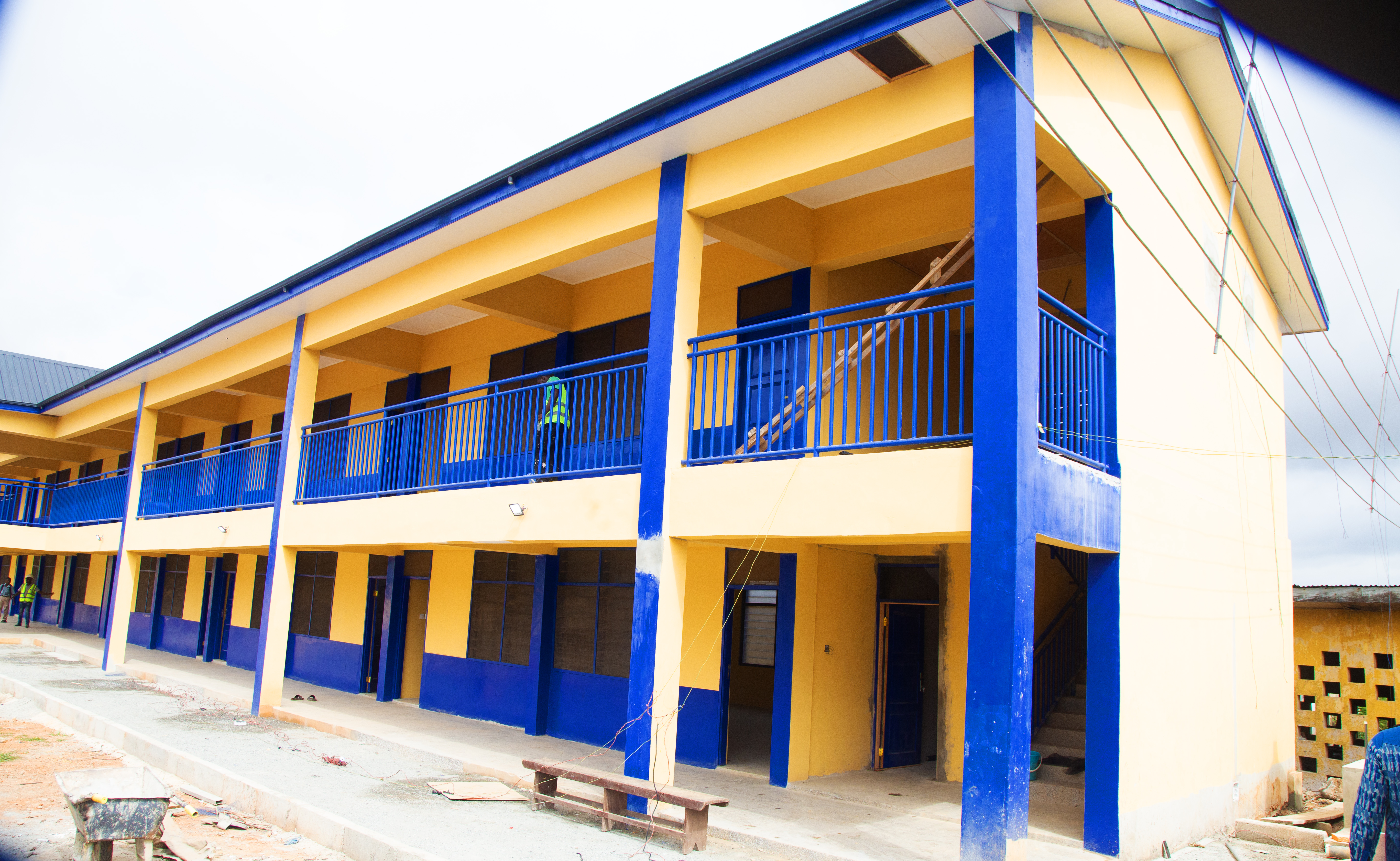 PIWAK CONSTRUCTION & REAL ESTATE