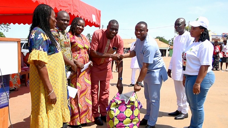Piwak donates GH¢200,000 to Akosombo flood victims at Aveyime Camp
